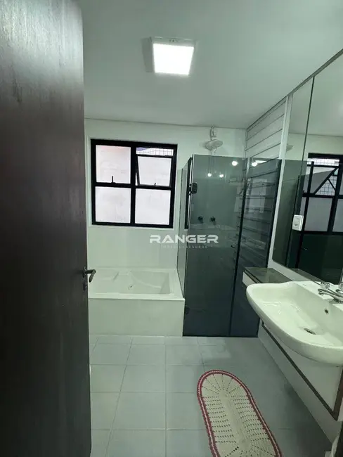 Foto 5 de Apartamento com 1 quarto à venda, 36m2 em Centro, Sao Vicente - SP