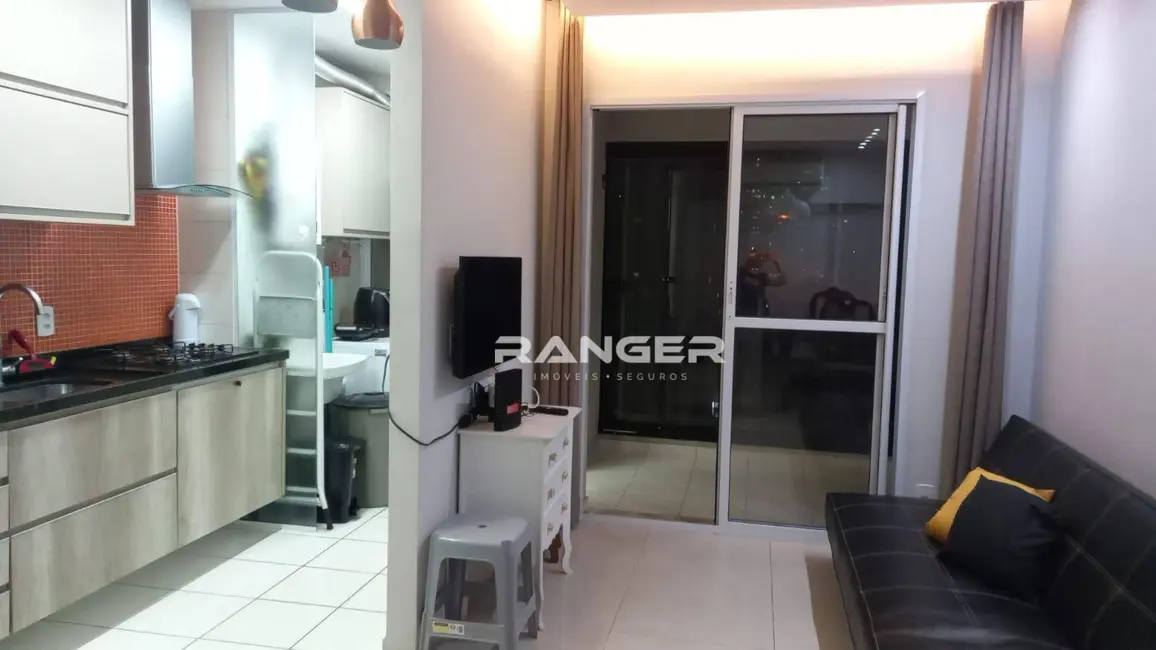 Foto 6 de Apartamento com 2 quartos para alugar, 63m2 em Marapé, Santos - SP