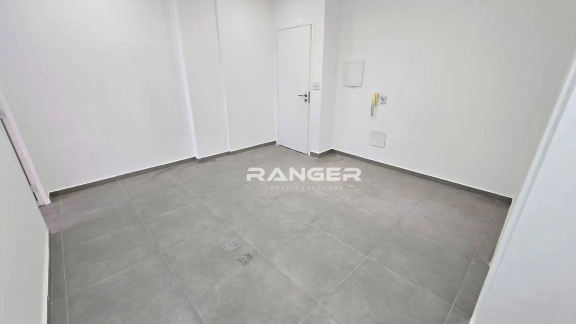 Foto 3 de Sala Comercial à venda, 200m2 em Santos - SP