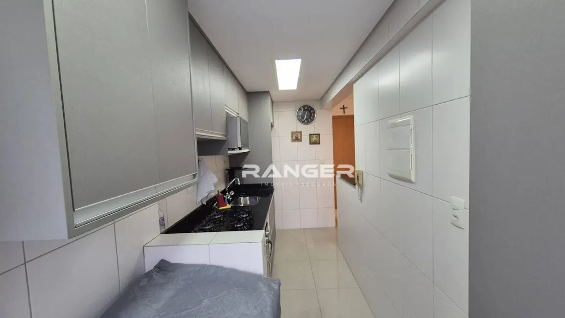 Apartamento com 2 quartos para alugar, 60m2 em Santos - SP - imagem 9 Foto 9 de Apartamento com 2 quartos para alugar, 60m2 em Santos - SP