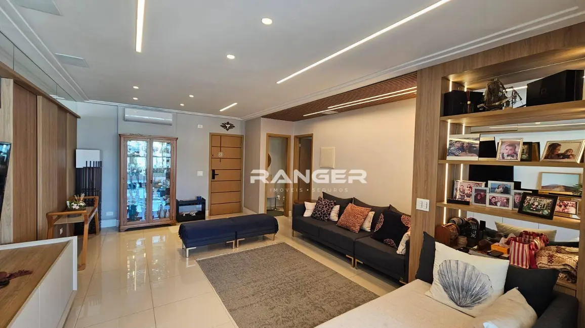 Apartamento com 3 quartos à venda, 122m2 em Gonzaga, Santos - SP - imagem 7 Foto 7 de Apartamento com 3 quartos à venda, 122m2 em Gonzaga, Santos - SP