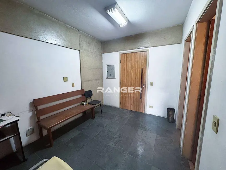 Foto 4 de Sala Comercial à venda, 110m2 em Centro, Santos - SP