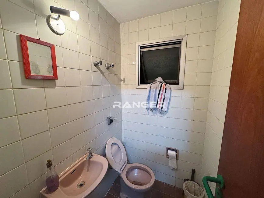 Foto 3 de Sala Comercial à venda, 110m2 em Centro, Santos - SP