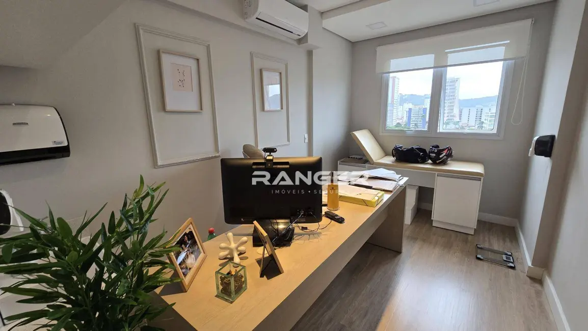 Sala Comercial à venda, 42m2 em Santos - SP - imagem 3 Foto 3 de Sala Comercial à venda, 42m2 em Santos - SP