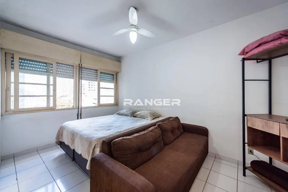 Foto 1 de Kitnet com 1 quarto para alugar, 31m2 em Boqueirão, Santos - SP