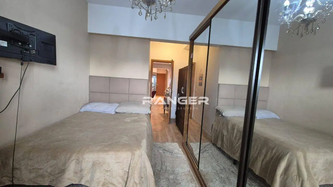 Foto 8 de Apartamento com 2 quartos à venda, 86m2 em Gonzaga, Santos - SP