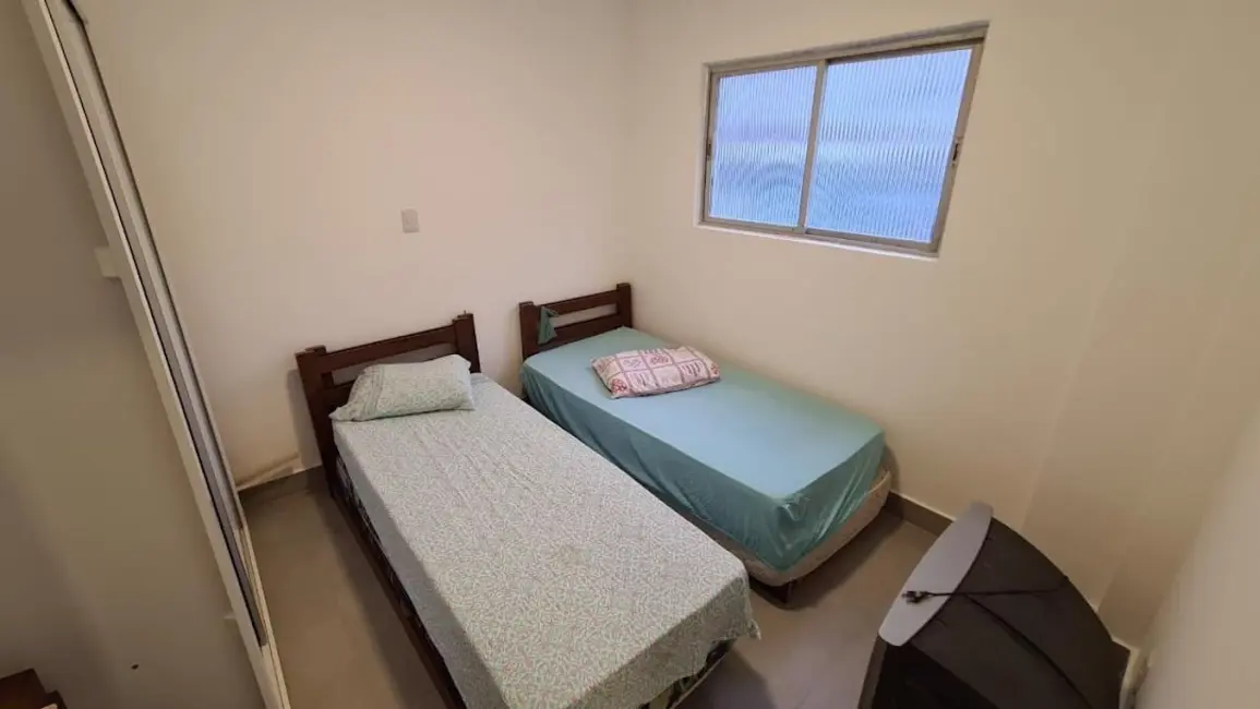 Apartamento com 3 quartos para alugar, 105m2 em Gonzaga, Santos - SP - imagem 6 Foto 6 de Apartamento com 3 quartos para alugar, 105m2 em Gonzaga, Santos - SP