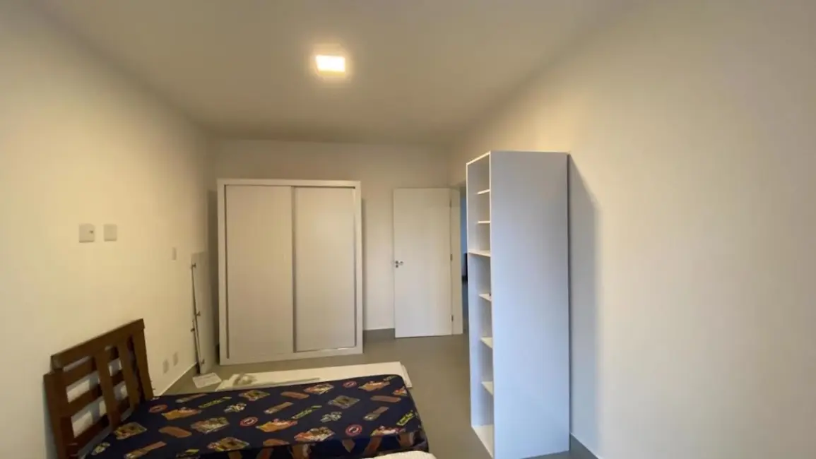 Apartamento com 3 quartos para alugar, 105m2 em Gonzaga, Santos - SP - imagem 7 Foto 7 de Apartamento com 3 quartos para alugar, 105m2 em Gonzaga, Santos - SP