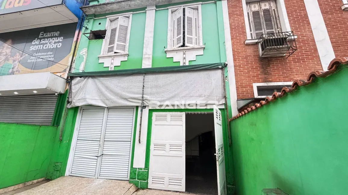 Casa com 3 quartos para alugar, 250m2 em Vila Belmiro, Santos - SP - imagem 1 Foto 1 de Casa com 3 quartos para alugar, 250m2 em Vila Belmiro, Santos - SP