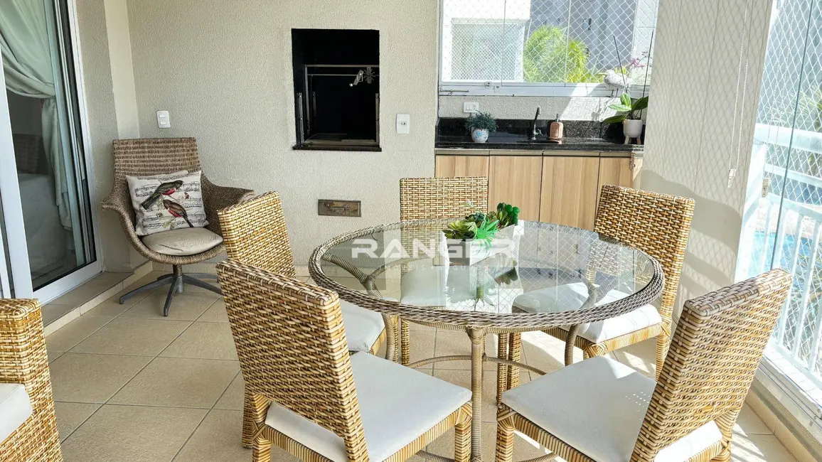 Apartamento com 3 quartos à venda, 150m2 em Marapé, Santos - SP - imagem 2 Foto 2 de Apartamento com 3 quartos à venda, 150m2 em Marapé, Santos - SP