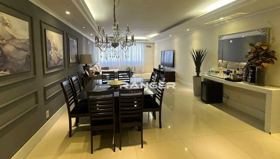 Apartamento com 3 quartos à venda, 230m2 em José Menino, Santos - SP - imagem 3 Foto 3 de Apartamento com 3 quartos à venda, 230m2 em José Menino, Santos - SP