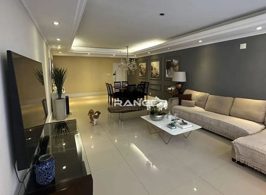 Apartamento com 3 quartos à venda, 230m2 em José Menino, Santos - SP - imagem 2 Foto 2 de Apartamento com 3 quartos à venda, 230m2 em José Menino, Santos - SP