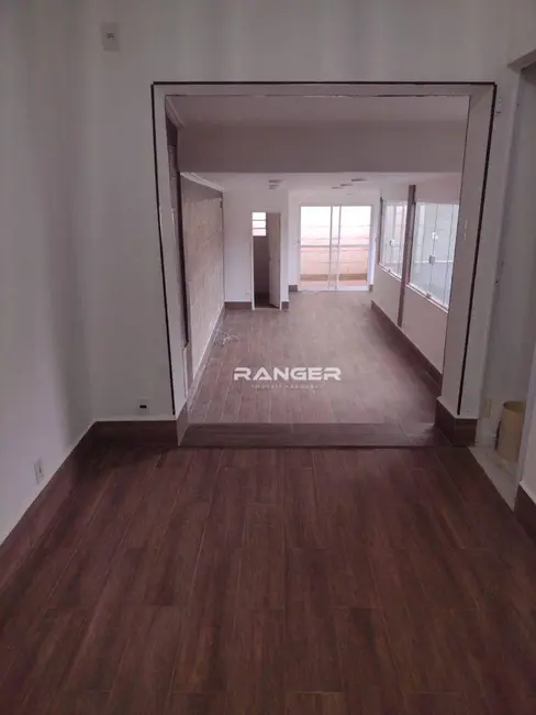 Casa de Condomínio com 3 quartos à venda, 150m2 em Gonzaga, Santos - SP - imagem 3 Foto 3 de Casa de Condomínio com 3 quartos à venda, 150m2 em Gonzaga, Santos - SP