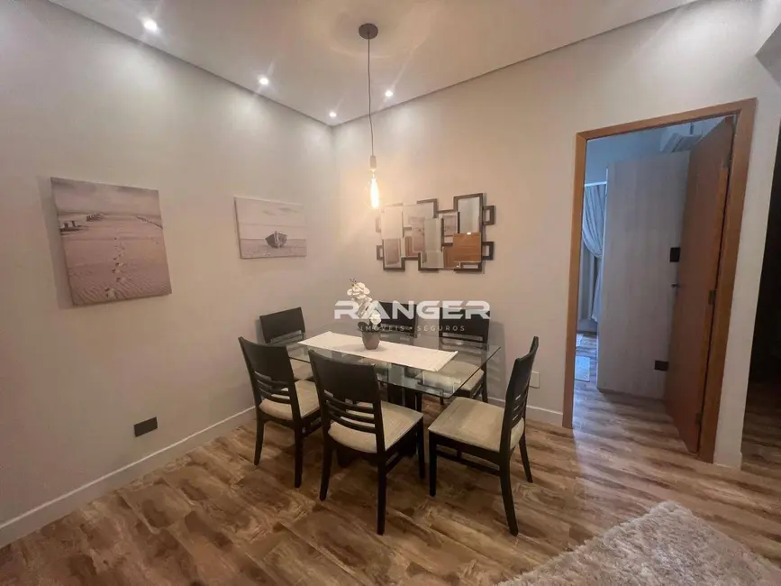 Foto 7 de Apartamento com 2 quartos para alugar, 68m2 em Gonzaga, Santos - SP