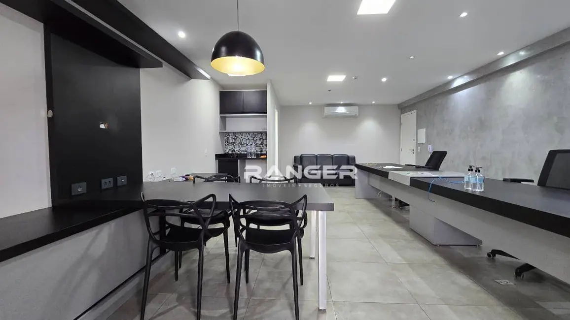 Sala Comercial para alugar, 48m2 em Santos - SP - imagem 2 Foto 2 de Sala Comercial para alugar, 48m2 em Santos - SP