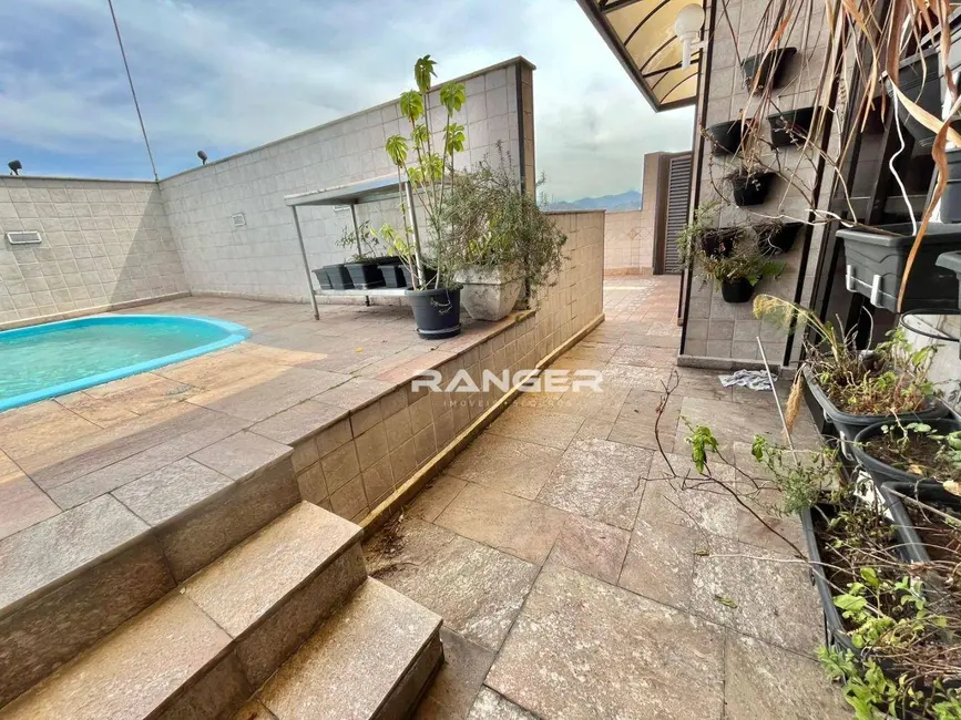 Foto 2 de Cobertura com 4 quartos à venda, 444m2 em Gonzaga, Santos - SP