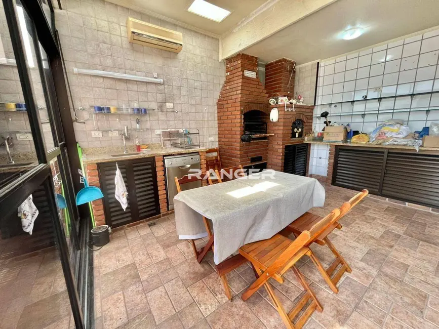 Foto 3 de Cobertura com 4 quartos à venda, 444m2 em Gonzaga, Santos - SP