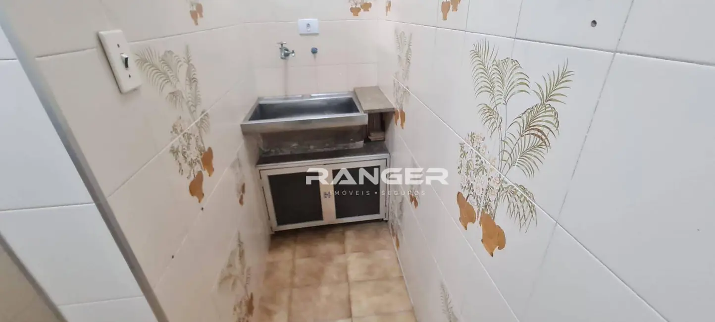 Apartamento com 1 quarto para alugar, 50m2 em Marapé, Santos - SP - imagem 5 Foto 5 de Apartamento com 1 quarto para alugar, 50m2 em Marapé, Santos - SP