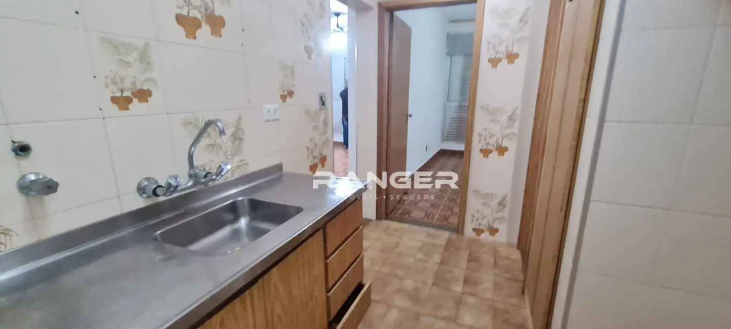 Apartamento com 1 quarto para alugar, 50m2 em Marapé, Santos - SP - imagem 6 Foto 6 de Apartamento com 1 quarto para alugar, 50m2 em Marapé, Santos - SP