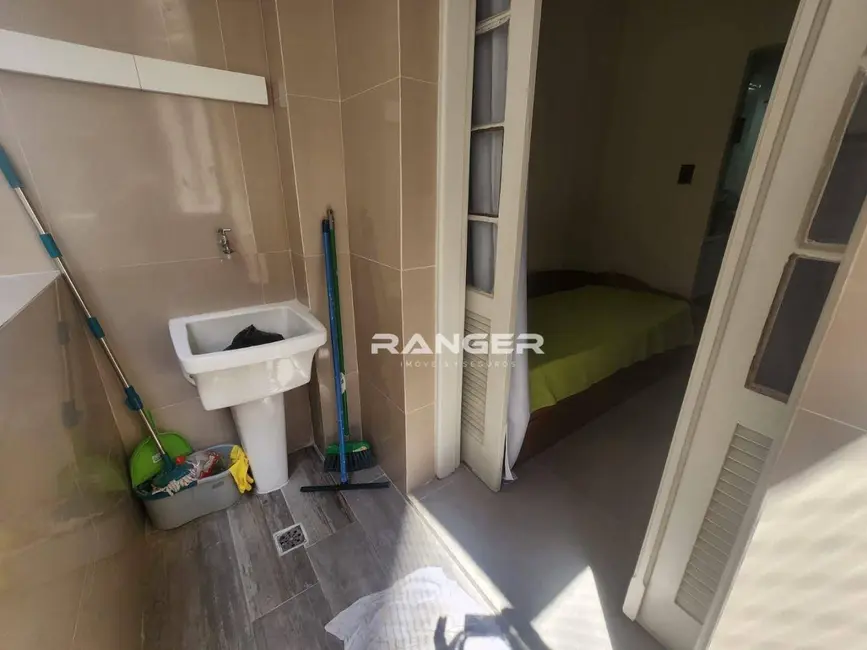 Foto 3 de Apartamento com 1 quarto para alugar, 50m2 em Marapé, Santos - SP
