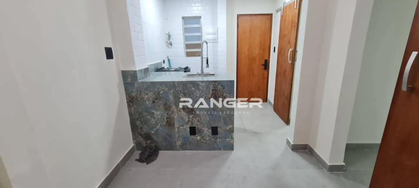 Apartamento com 1 quarto à venda, 50m2 em Marapé, Santos - SP - imagem 6 Foto 6 de Apartamento com 1 quarto à venda, 50m2 em Marapé, Santos - SP