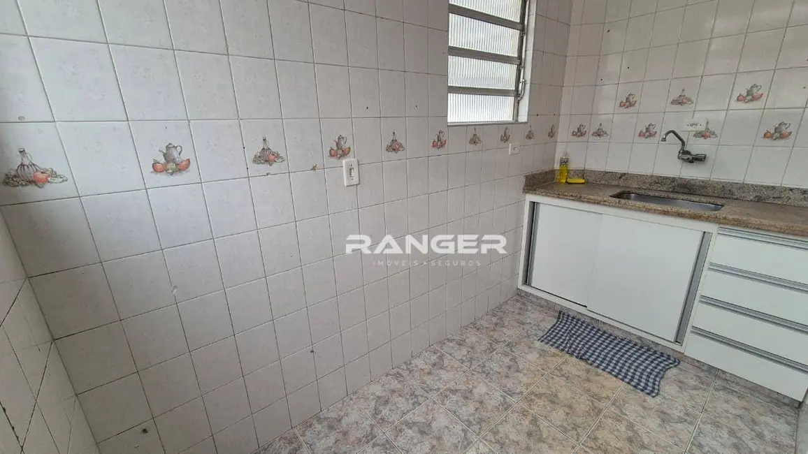 Apartamento com 1 quarto à venda, 40m2 em Gonzaga, Santos - SP - imagem 7 Foto 7 de Apartamento com 1 quarto à venda, 40m2 em Gonzaga, Santos - SP