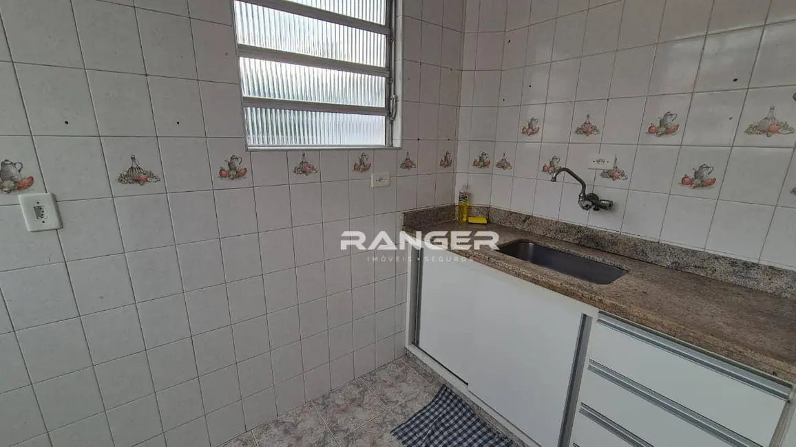 Apartamento com 1 quarto à venda, 40m2 em Gonzaga, Santos - SP - imagem 6 Foto 6 de Apartamento com 1 quarto à venda, 40m2 em Gonzaga, Santos - SP