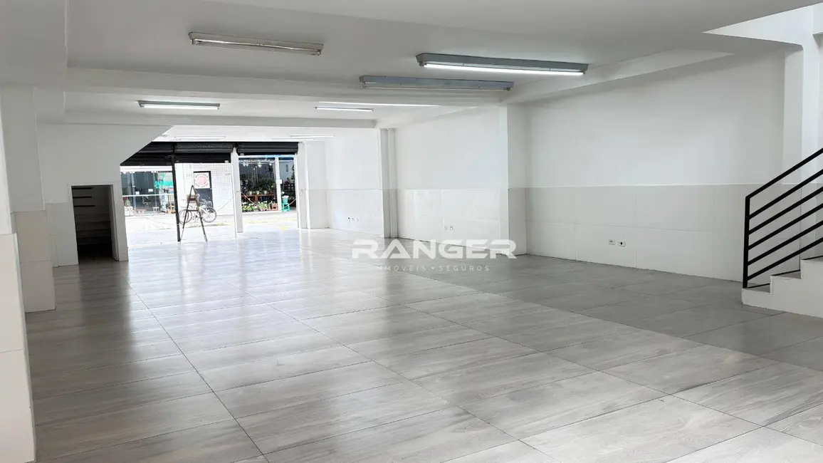 Loja para alugar, 150m2 em José Menino, Santos - SP - imagem 3 Foto 3 de Loja para alugar, 150m2 em José Menino, Santos - SP