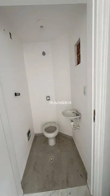 Foto 10 de Casa para alugar, 50m2 em Marapé, Santos - SP