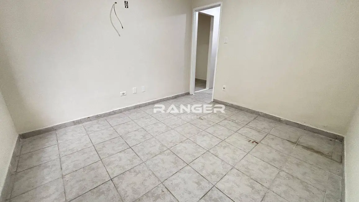 Foto 7 de Apartamento com 2 quartos à venda, 64m2 em Embaré, Santos - SP