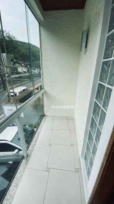 Casa com 2 quartos à venda, 96m2 em Marapé, Santos - SP - imagem 3 Foto 3 de Casa com 2 quartos à venda, 96m2 em Marapé, Santos - SP