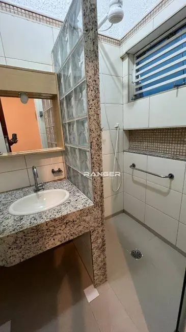 Casa com 2 quartos à venda, 96m2 em Marapé, Santos - SP - imagem 9 Foto 9 de Casa com 2 quartos à venda, 96m2 em Marapé, Santos - SP