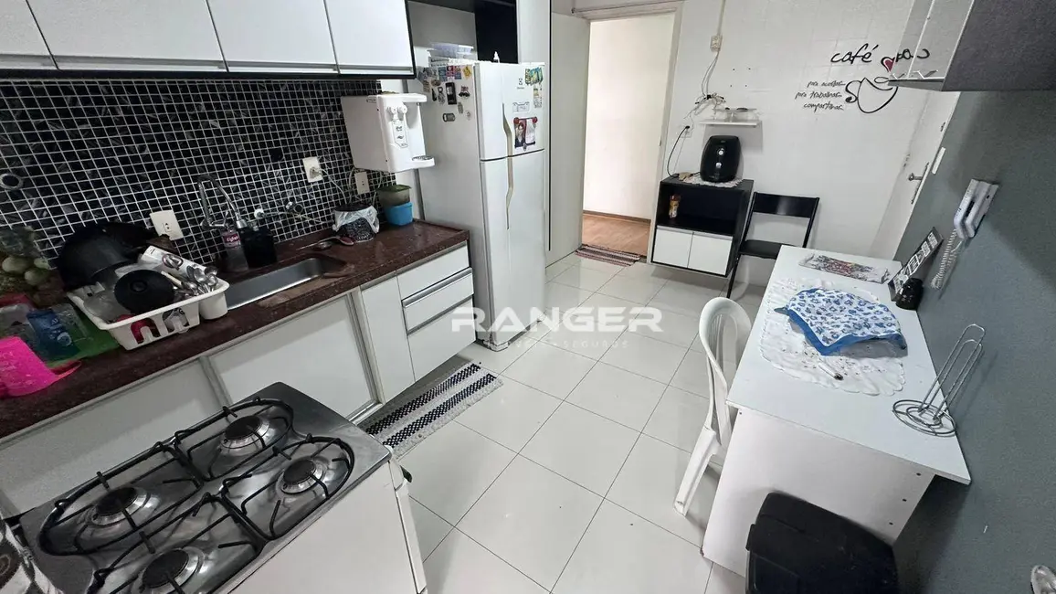 Apartamento com 2 quartos à venda, 116m2 em Marapé, Santos - SP - imagem 4 Foto 4 de Apartamento com 2 quartos à venda, 116m2 em Marapé, Santos - SP