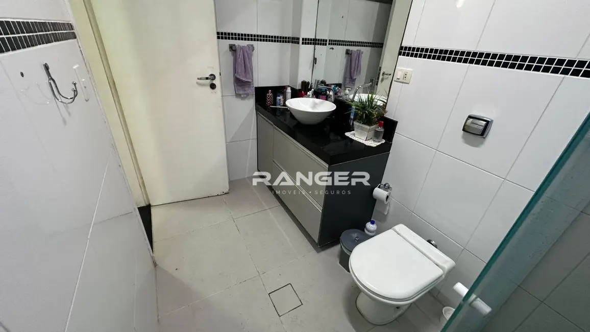 Apartamento com 2 quartos à venda, 116m2 em Marapé, Santos - SP - imagem 8 Foto 8 de Apartamento com 2 quartos à venda, 116m2 em Marapé, Santos - SP