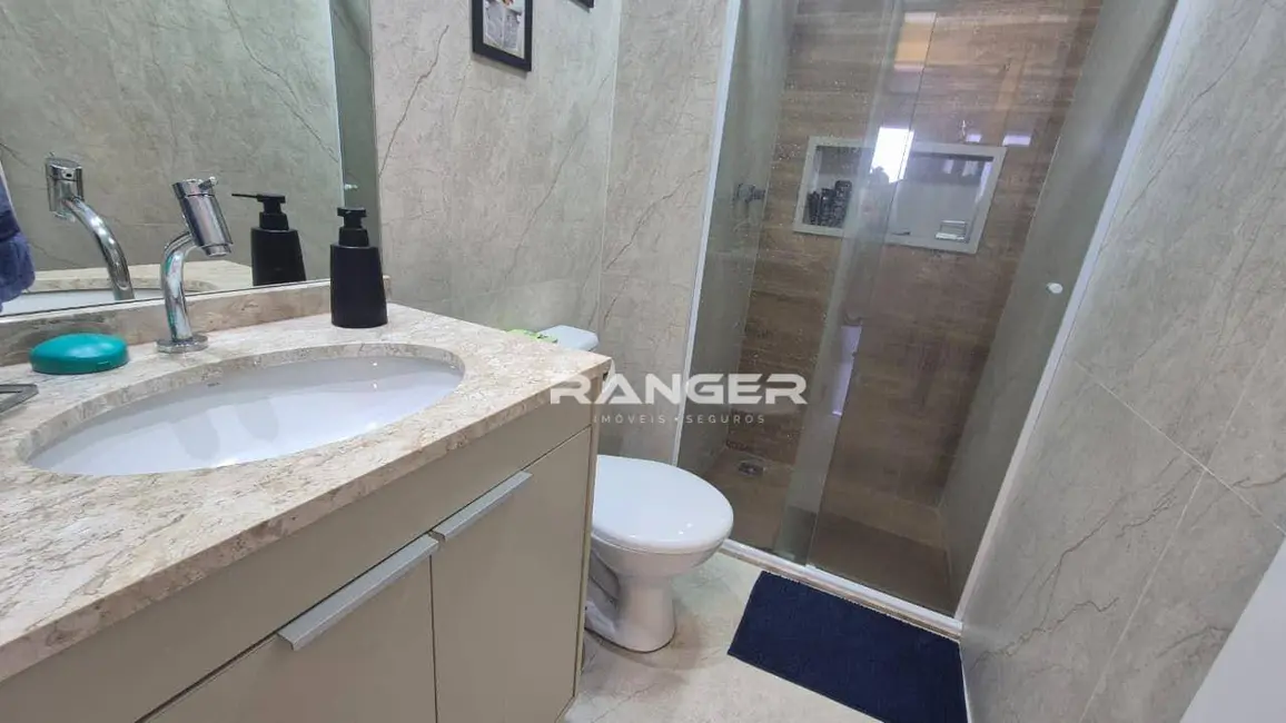 Apartamento com 2 quartos à venda, 63m2 em Marapé, Santos - SP - imagem 9 Foto 9 de Apartamento com 2 quartos à venda, 63m2 em Marapé, Santos - SP