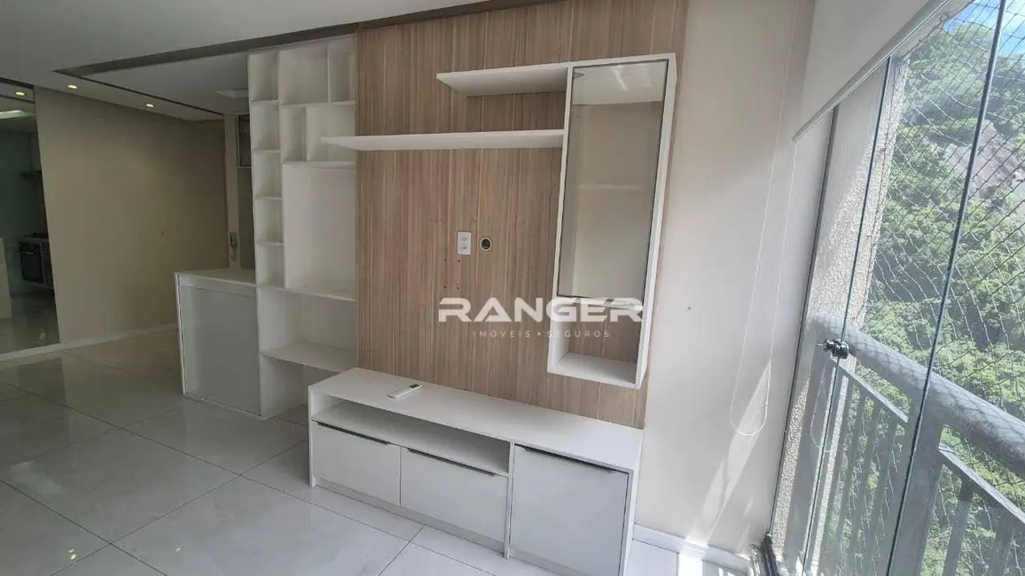 Apartamento com 2 quartos para alugar, 63m2 em Marapé, Santos - SP - imagem 4 Foto 4 de Apartamento com 2 quartos para alugar, 63m2 em Marapé, Santos - SP