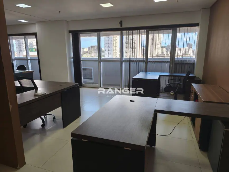 Sala Comercial para alugar, 74m2 em Vila Belmiro, Santos - SP - imagem 3 Foto 3 de Sala Comercial para alugar, 74m2 em Vila Belmiro, Santos - SP