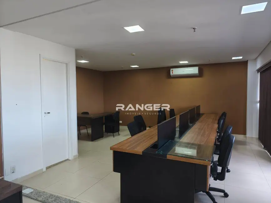 Sala Comercial para alugar, 74m2 em Vila Belmiro, Santos - SP - imagem 1 Foto 1 de Sala Comercial para alugar, 74m2 em Vila Belmiro, Santos - SP