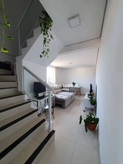 Foto 3 de Apartamento com 2 quartos à venda, 69m2 em Vila São Jorge, Sao Vicente - SP