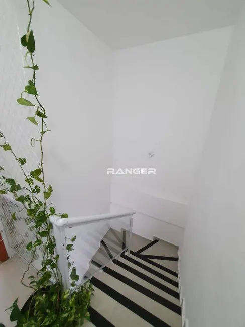 Foto 6 de Apartamento com 2 quartos à venda, 69m2 em Vila São Jorge, Sao Vicente - SP