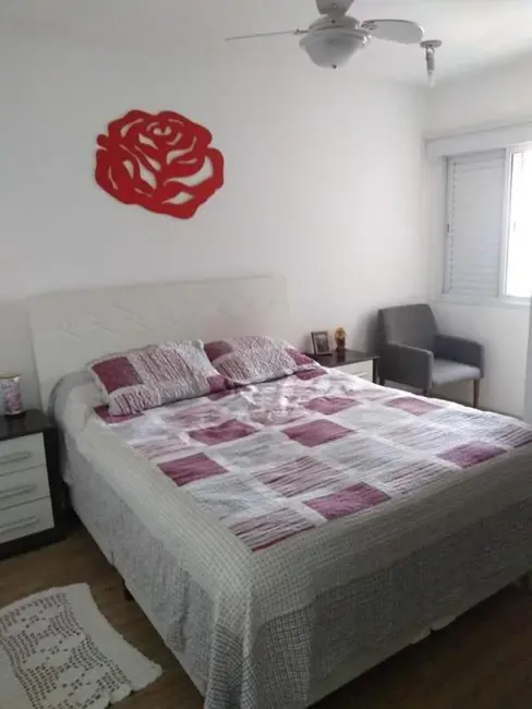 Foto 5 de Apartamento com 2 quartos para alugar, 96m2 em Encruzilhada, Santos - SP