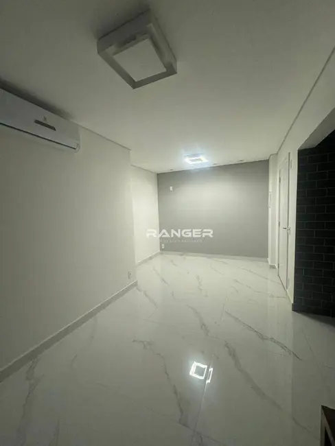 Apartamento com 3 quartos para alugar, 84m2 em Marapé, Santos - SP - imagem 6 Foto 6 de Apartamento com 3 quartos para alugar, 84m2 em Marapé, Santos - SP