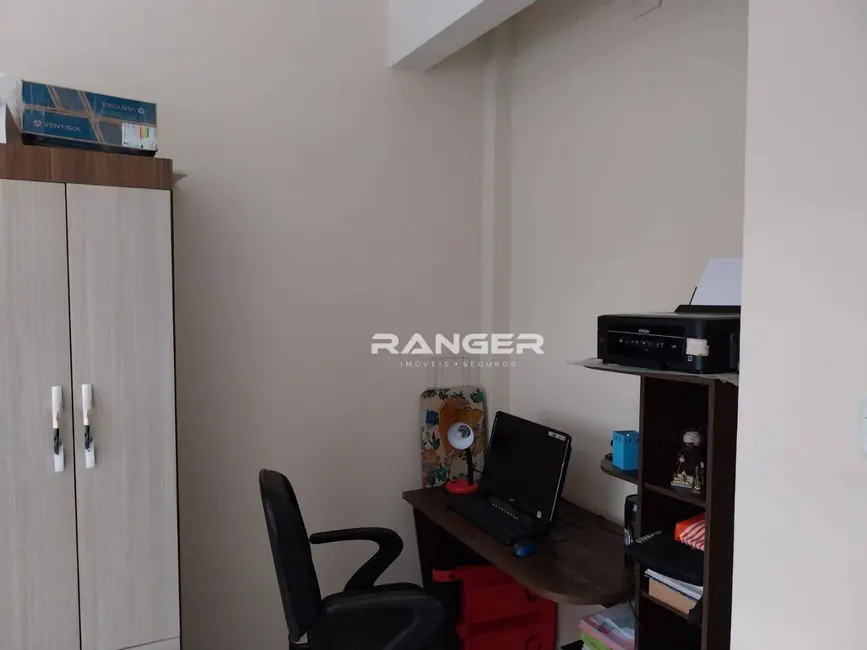 Apartamento com 2 quartos à venda, 67m2 em Encruzilhada, Santos - SP - imagem 9 Foto 9 de Apartamento com 2 quartos à venda, 67m2 em Encruzilhada, Santos - SP