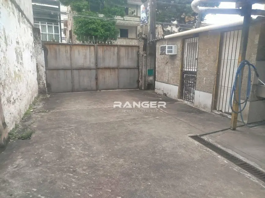 Foto 1 de Terreno / Lote para alugar, 350m2 em Marapé, Santos - SP