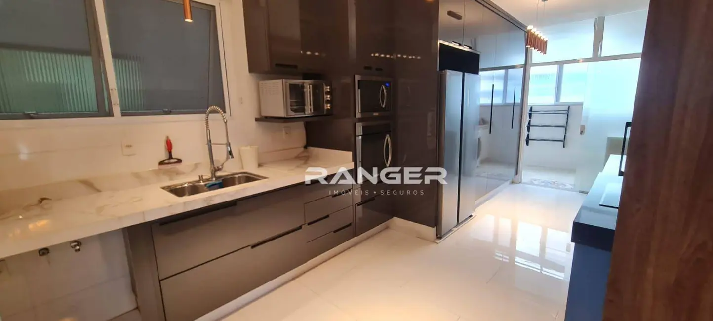 Foto 8 de Apartamento com 3 quartos à venda, 130m2 em Aparecida, Santos - SP