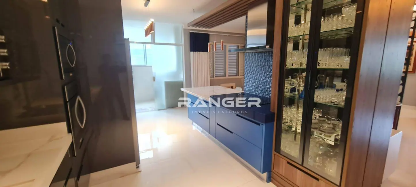 Foto 9 de Apartamento com 3 quartos à venda, 130m2 em Aparecida, Santos - SP