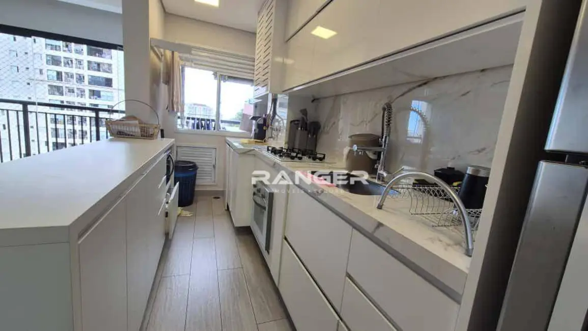 Foto 6 de Apartamento com 2 quartos à venda, 63m2 em Marapé, Santos - SP