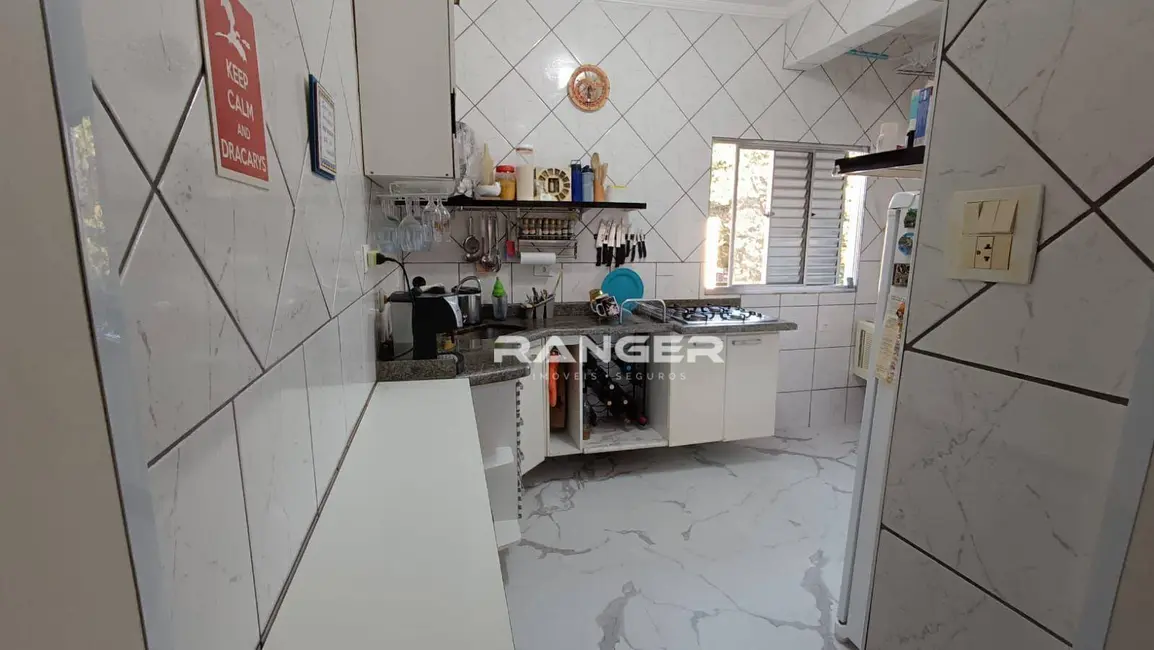 Foto 5 de Apartamento com 2 quartos à venda, 59m2 em Embaré, Santos - SP