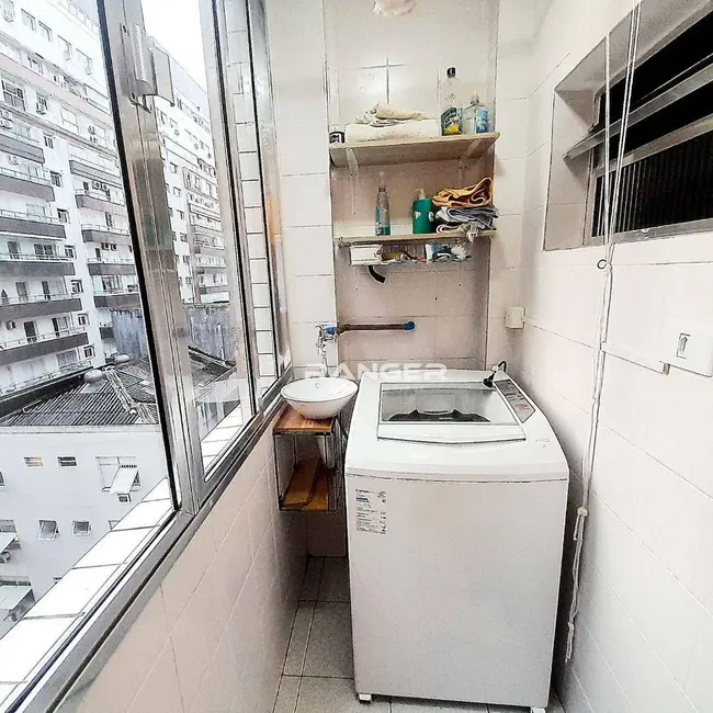 Foto 2 de Apartamento com 2 quartos para alugar, 60m2 em José Menino, Santos - SP