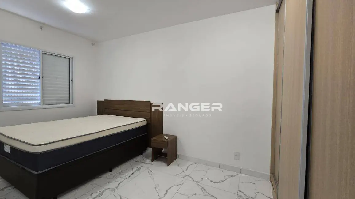 Apartamento com 2 quartos para alugar, 64m2 em Marapé, Santos - SP - imagem 3 Foto 3 de Apartamento com 2 quartos para alugar, 64m2 em Marapé, Santos - SP